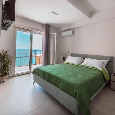 Bed and Breakfast Blu Marine Катандзаро Экстерьер фото