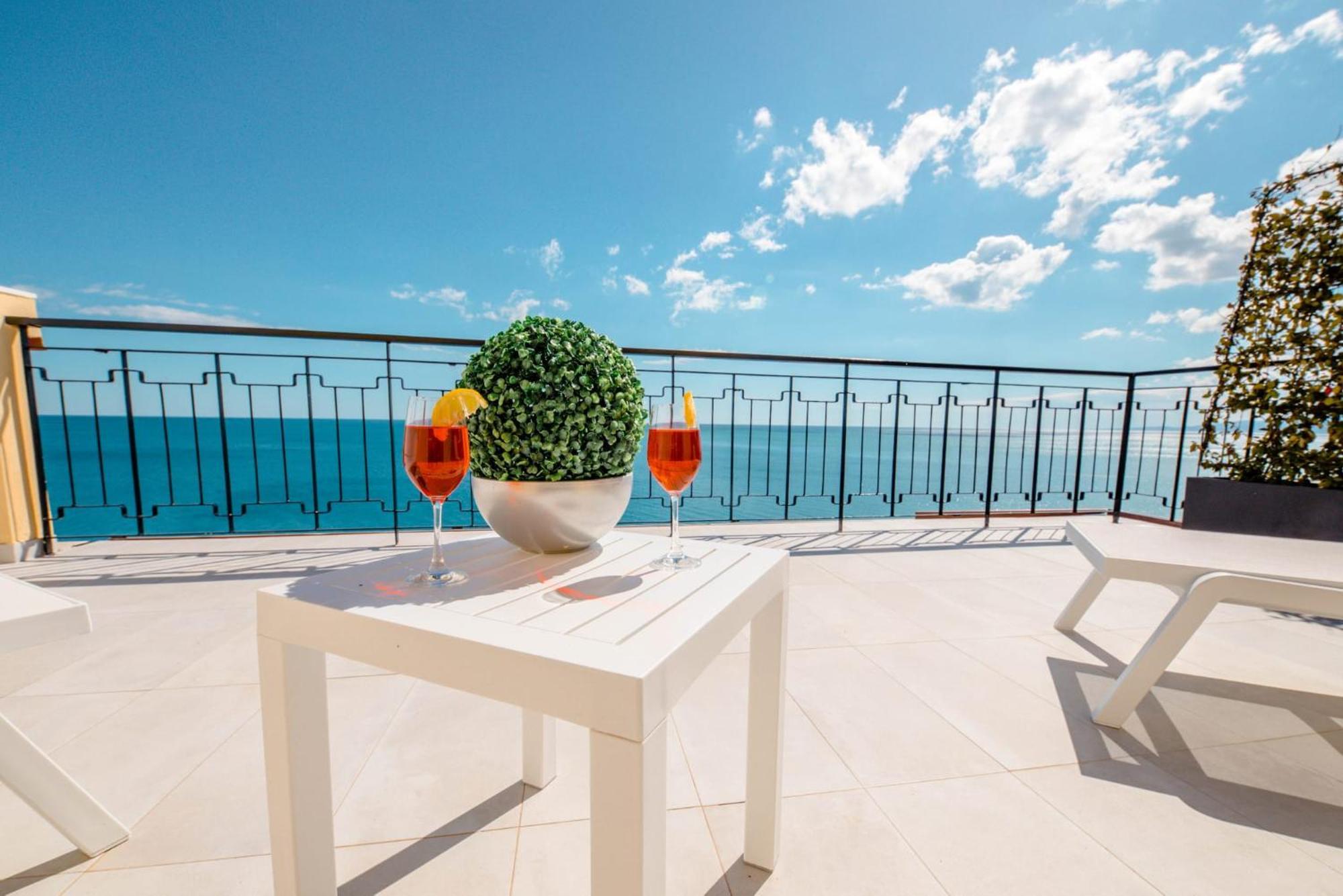 Bed and Breakfast Blu Marine Катандзаро Экстерьер фото