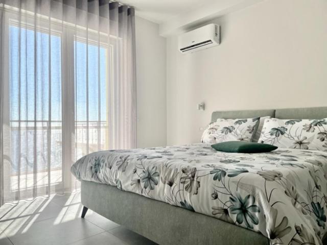 Bed and Breakfast Blu Marine Катандзаро Экстерьер фото